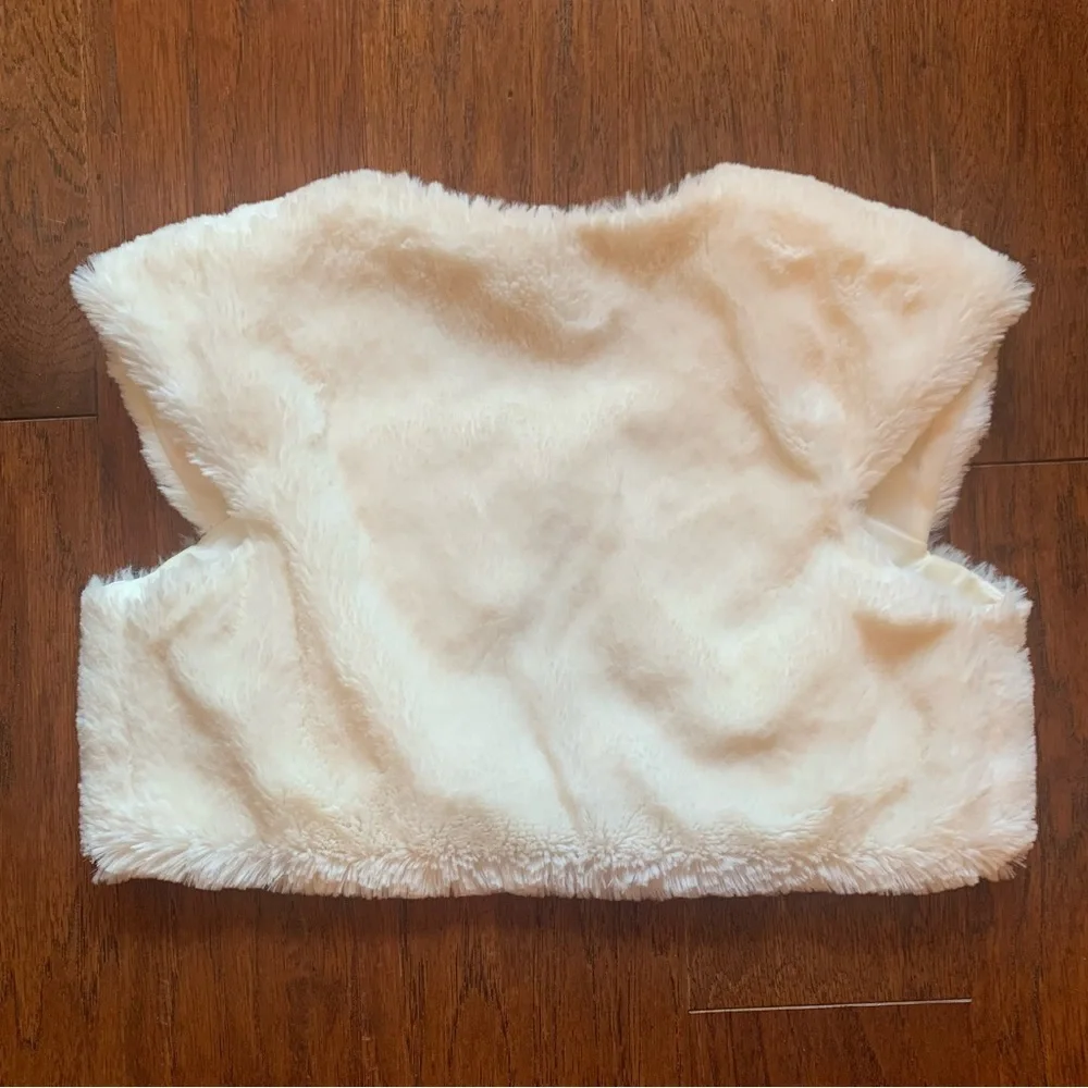 Girls White Faux Fur Bolero Jacket Gold Button Cropped Size 12
